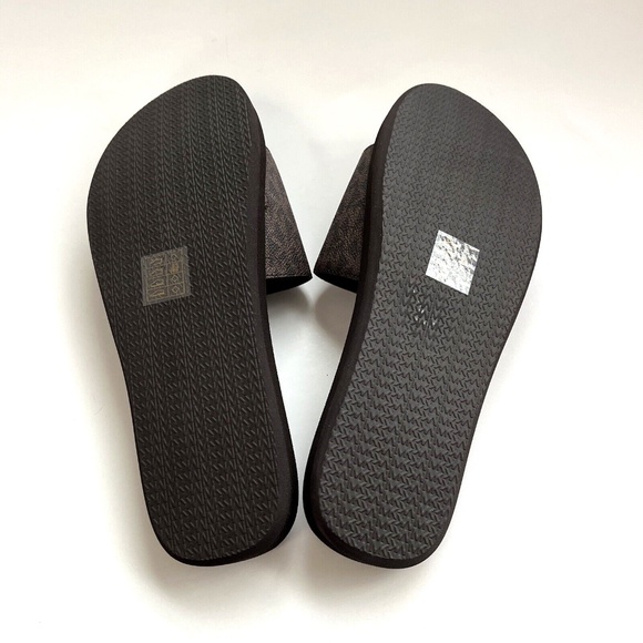 NWB MICHAEL KORS Hook and Loop MK Signature Slide Sandal Size 10 Brown - Picture 6 of 7
